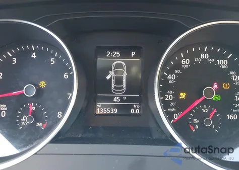 2017 Volkswagen Jetta 1.4T Se из США, поврежденный, VIN 3VWDB7AJ6HM353828